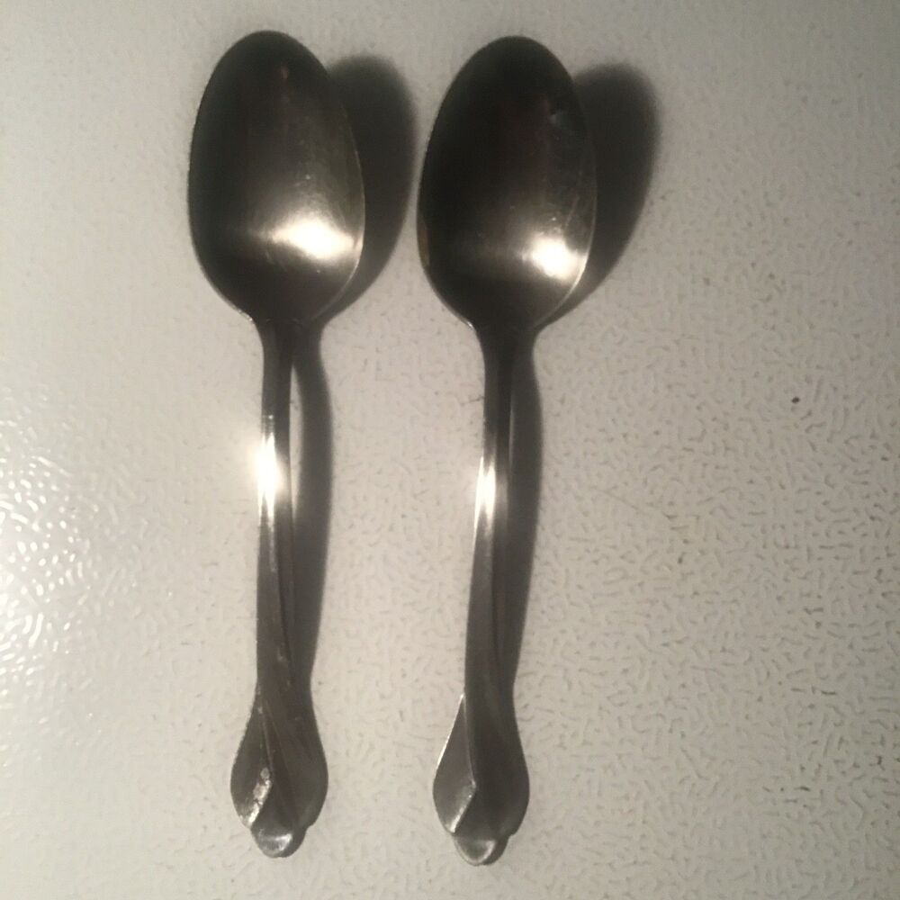 Set of 2 Oneida Tribeca Glossy Stainless Steel Serving Spoons - 8-1/4" USA